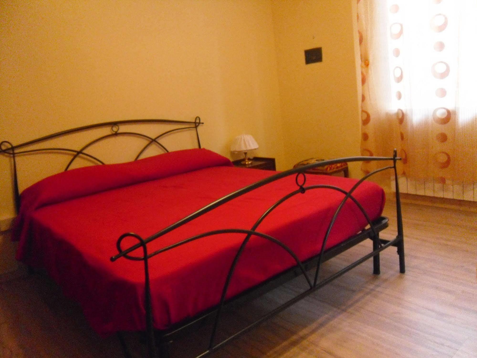Il Giardino Nel Parco R&B Hotel Bologna Eksteriør billede